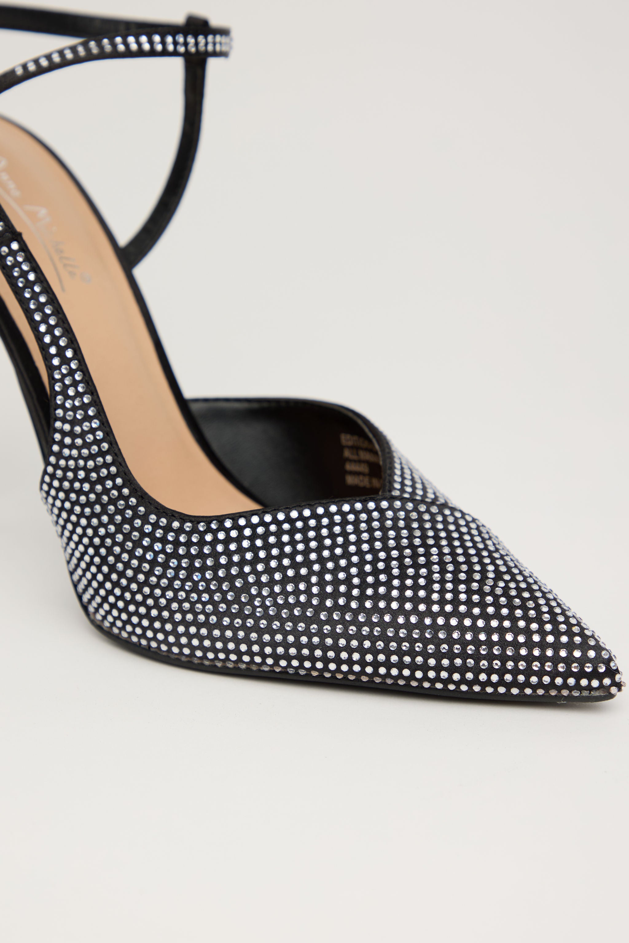 MIDNIGHT SPARK – Tacón Alto Negro con Pedrería