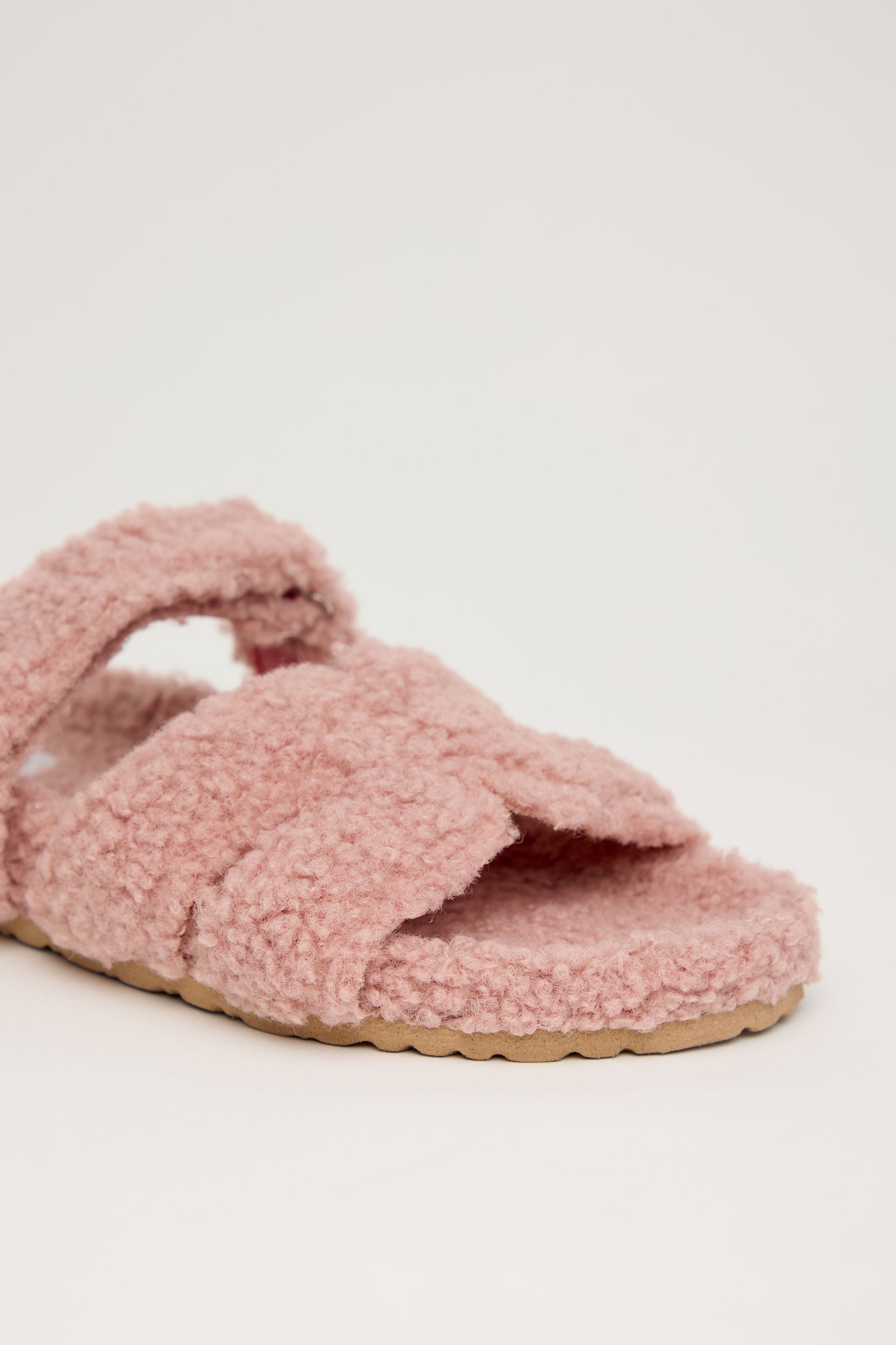 SOFT BLUSH – Sandalia Peluche Rosa