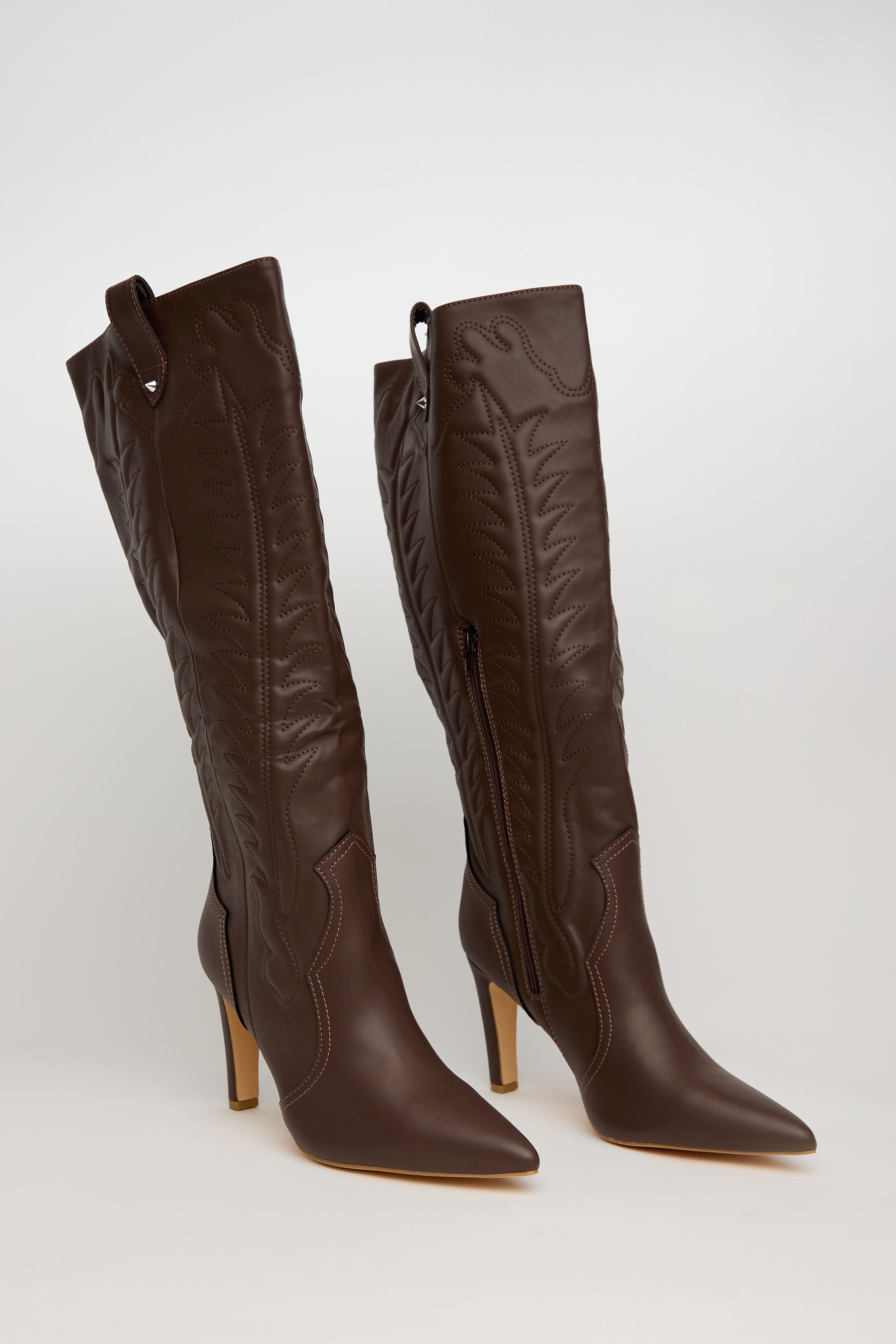 COWGIRL ICON – Bota Western Alta en Marrón