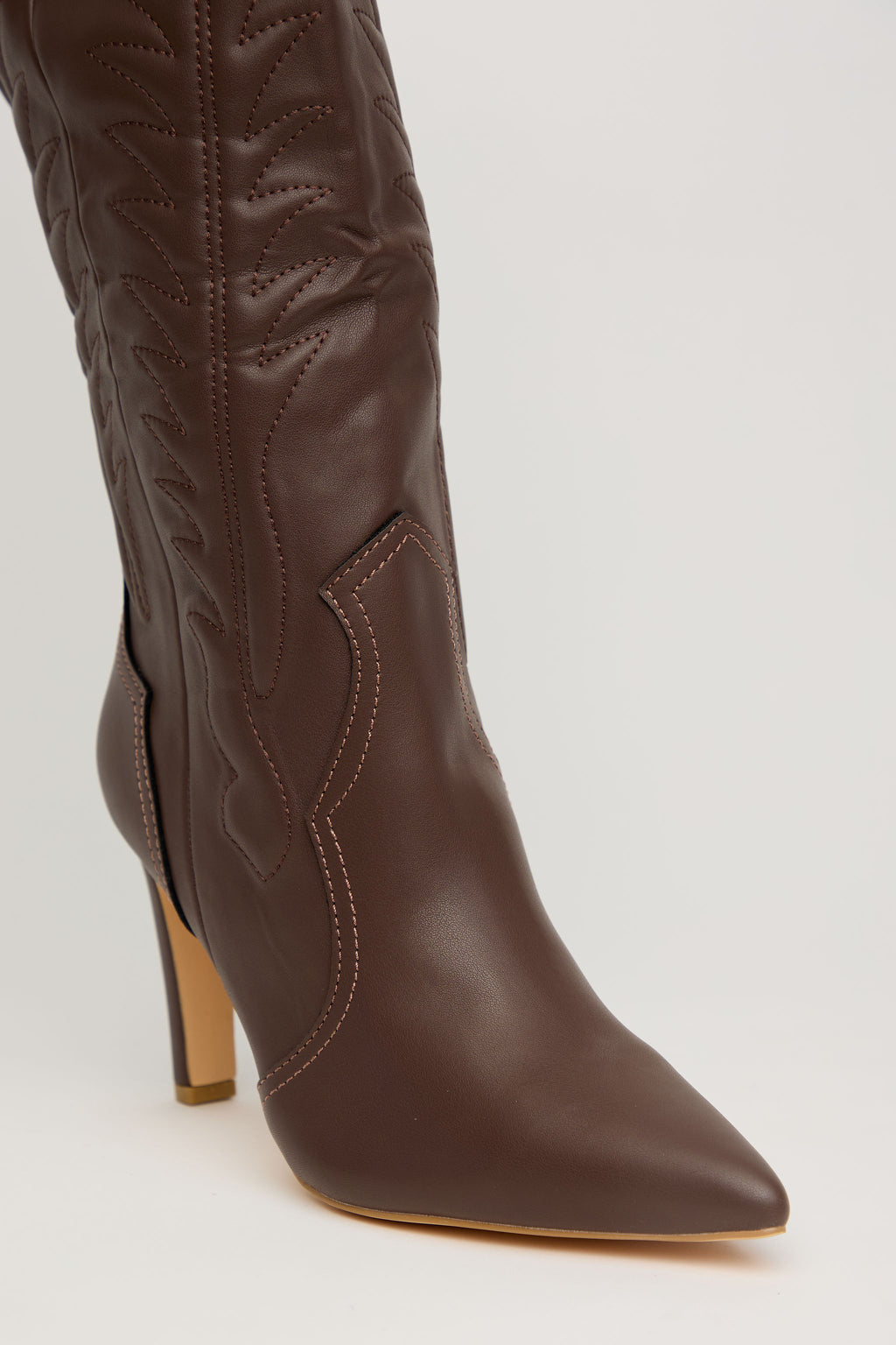 COWGIRL ICON – Bota Western Alta en Marrón
